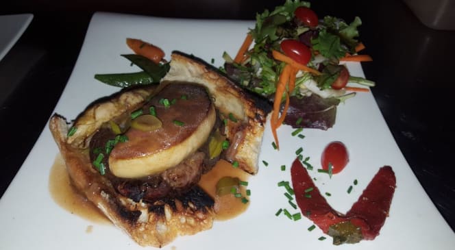 Dakota Restaurant - 9