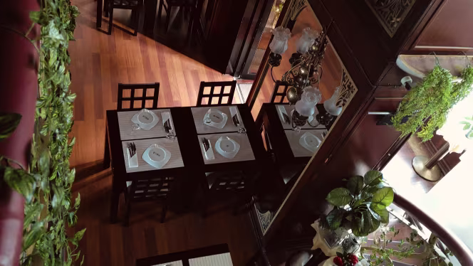 Piccolo Restaurante Italiano - 9