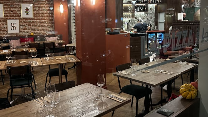 La Pizza è Bella - Antwerpen - 7