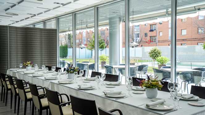 abba mia Restaurant by abba Huesca Hotel - 8