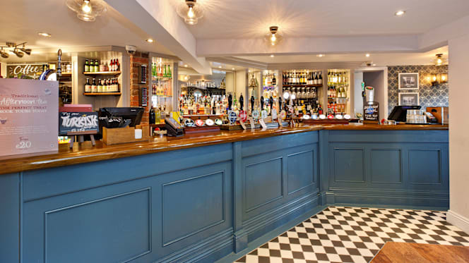 Horns Inn Ferndown - 8