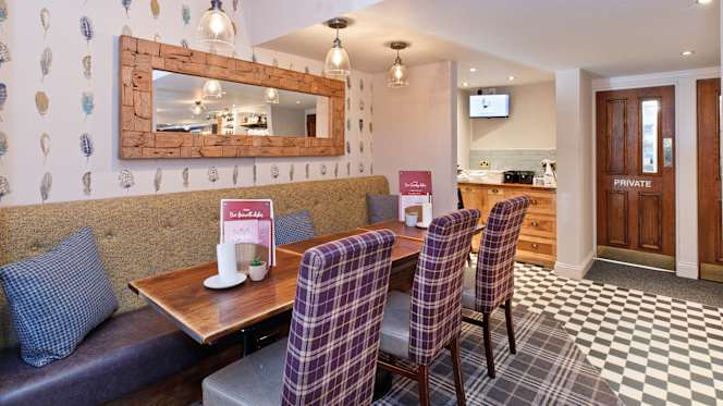 Horns Inn Ferndown - 7