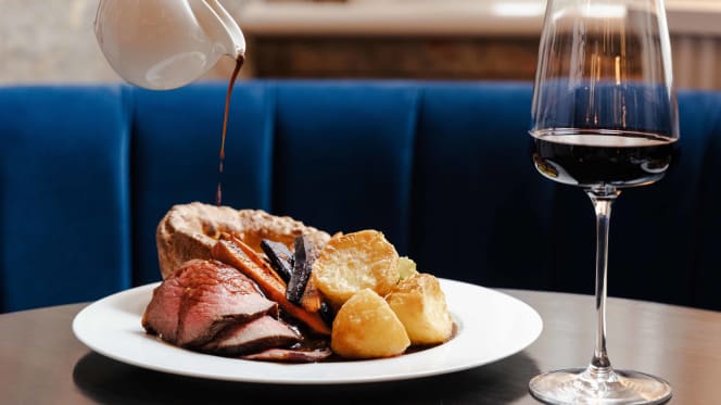 Fitz’s Brasserie - 8