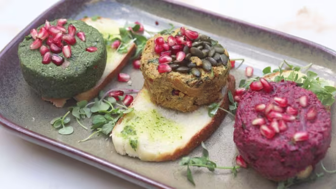 Treestory Restaurant - 2