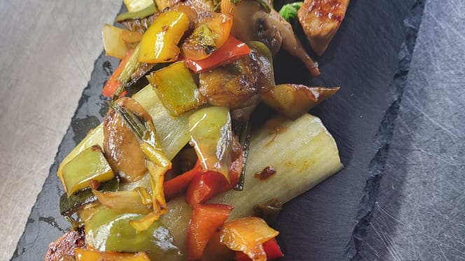 87 Fusión Tapas & Drinks - 1