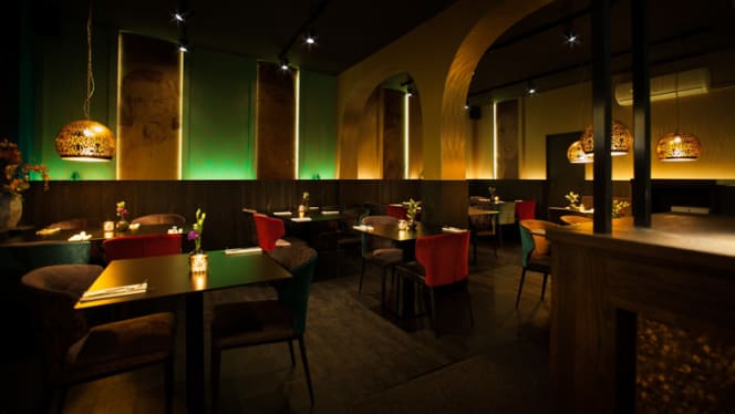 India Poort Indian Restaurant - 0