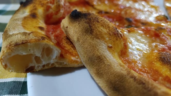 La Lanterna Pizzeria - 1