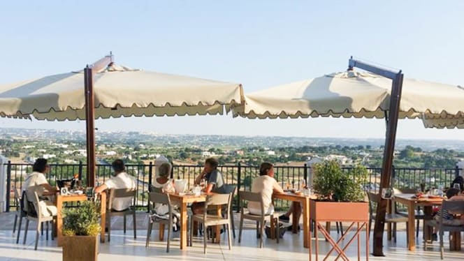 Pavì wine restaurant - 0