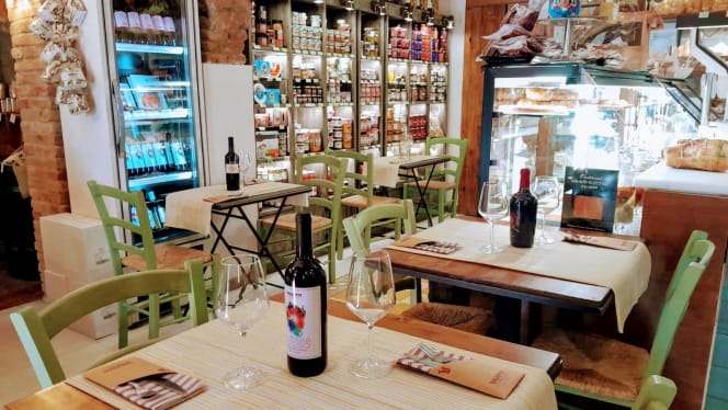 Pizzic'Osteria Volpetti Bistrot "Salumeria Storica dal 1870" - 6