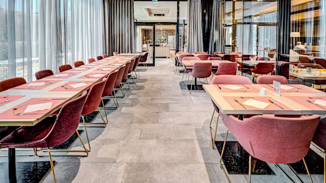 Das Neu-Stadt Restaurant & Bar - 3