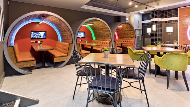 Huddl & Popworld Nottingham - 4