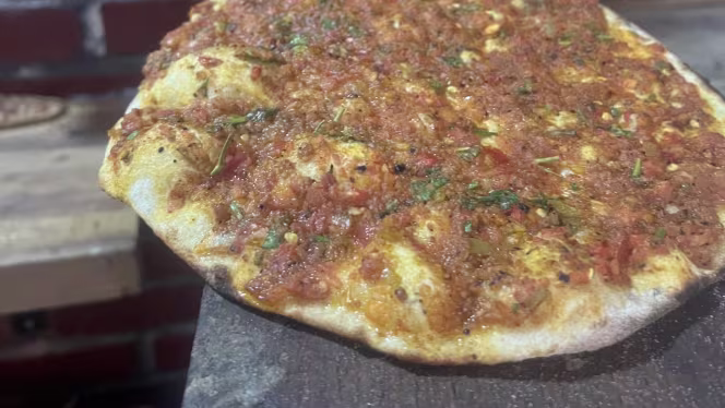 Has Konya Etilekmek-Holzofen Gerichte - 1