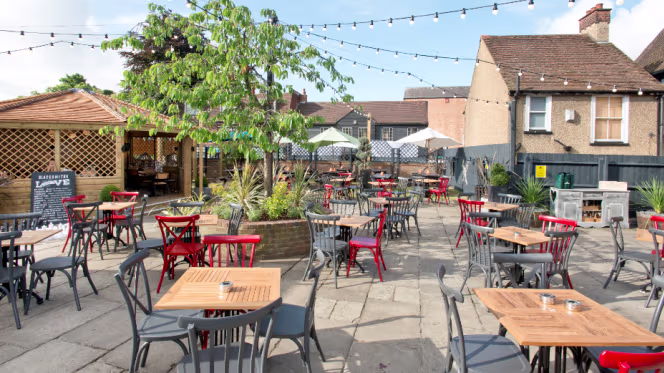 The Blacksmith Arms, St Albans - 4