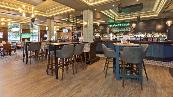 Off The Wall Chester - 4