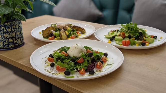 Green Mosaic Pizza Deli - 7