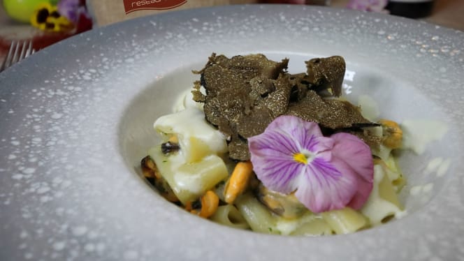 Divino Restaurant - 1