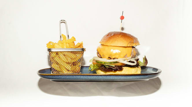 La Mulata Latina Plaza - 4