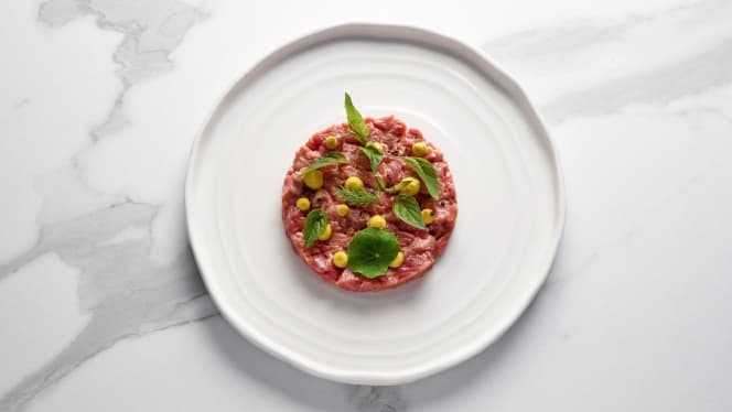 ADHOC Restaurant - 6