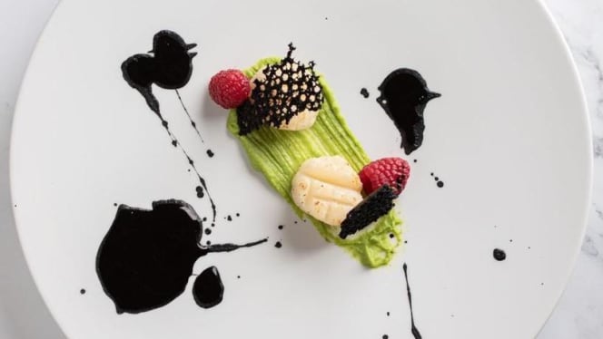 ADHOC Restaurant - 5