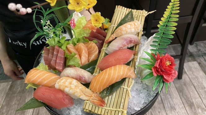 Lucky Sushi - 4