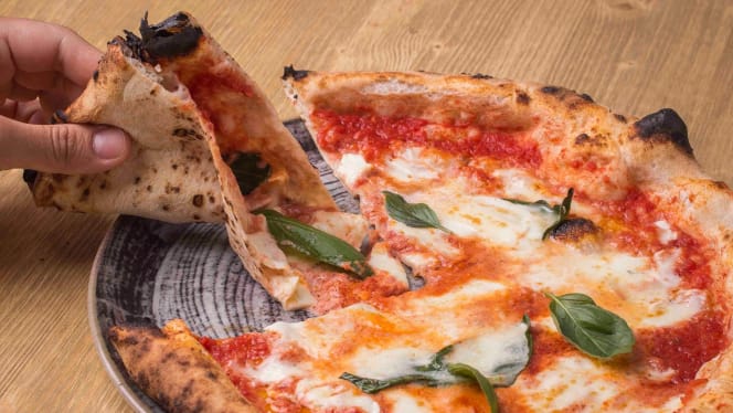 Gusto Marigliano - via Medina - Napoli - 5