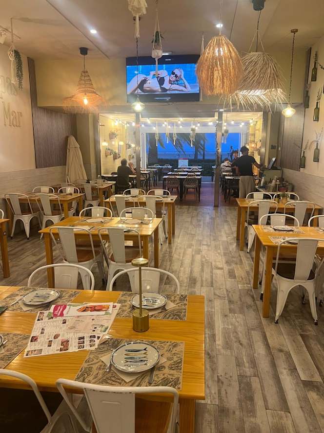 Tapas & Mar - 0