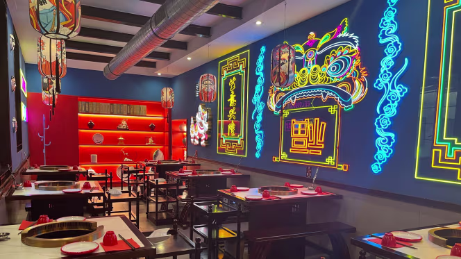 Bashifu Hotpot 巴师傅火锅 - 0