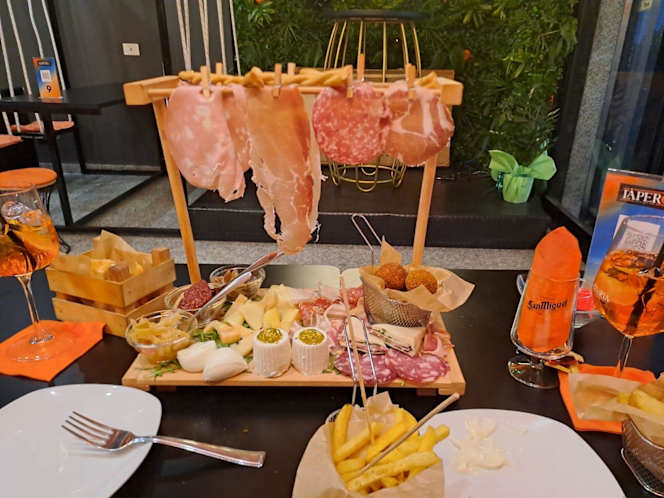 L’Àperó - 1