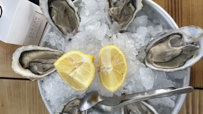 Premiata Pescheria Spadari Ristorante - 0