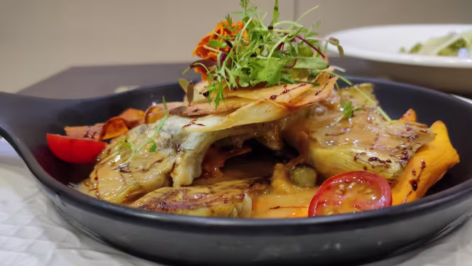 Urban Gastro Lounge - 1