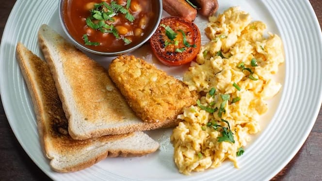 Delhi Chaat N Cafe - Indian Restaurant in Hyde - 8