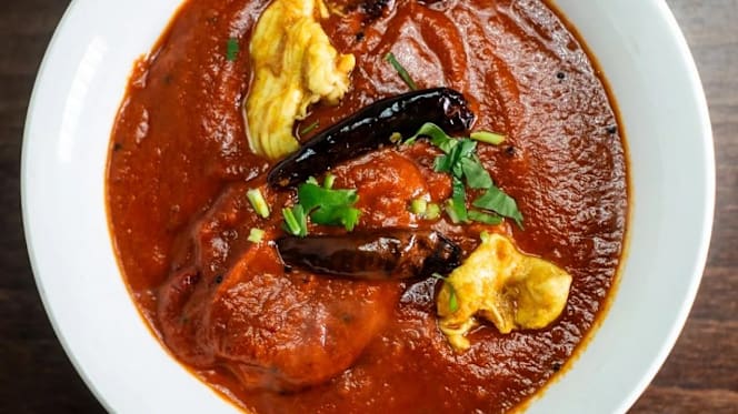 Delhi Chaat N Cafe - Indian Restaurant in Hyde - 0