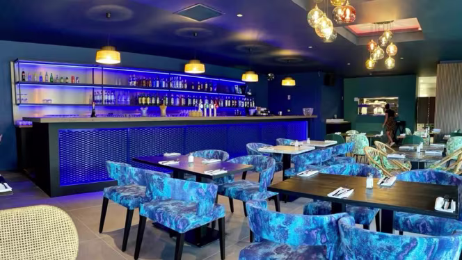 West Restaurant - 7