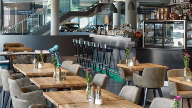 Pick-Up Restaurant - 5