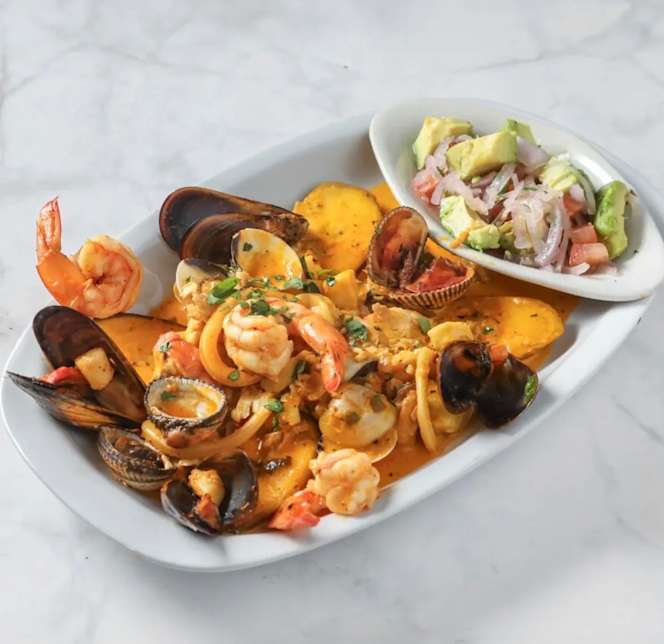 Puerto Sabor Restaurant - 5