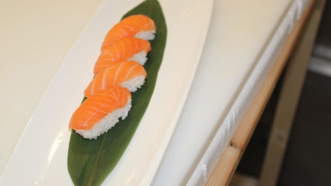 Akami Sushi - 7