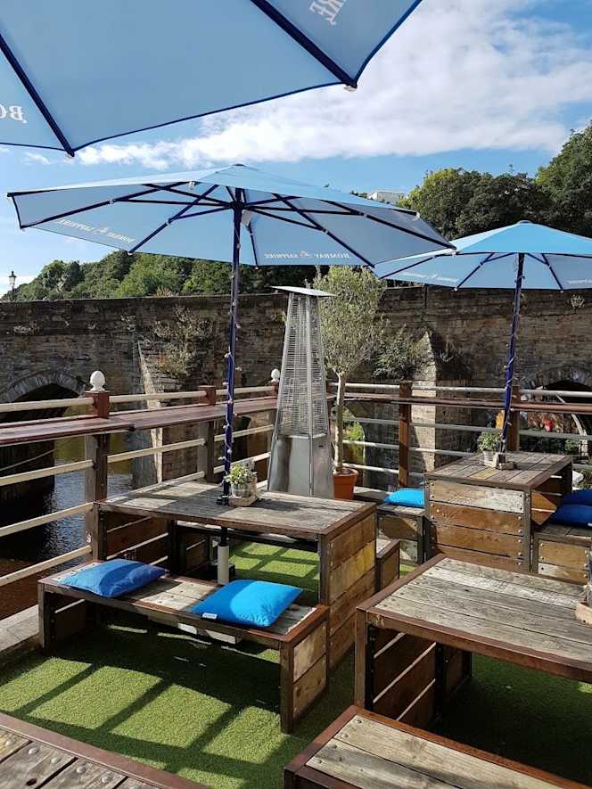 The Boat Club & Tomahawk - 7