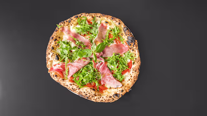 Scugnizzo Pizzeria - 8