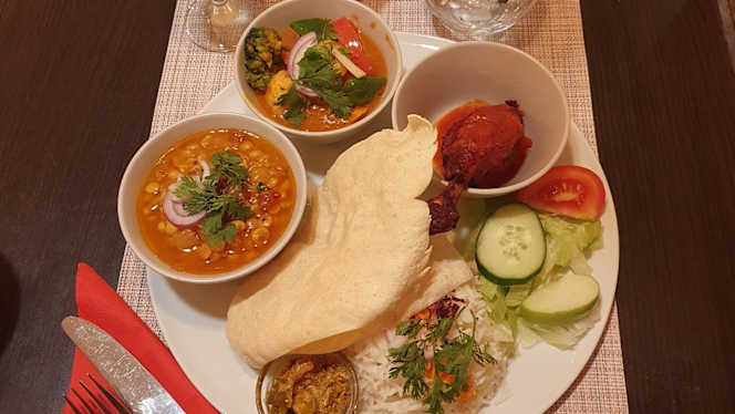 Indian Kashmir Restaurang - 3