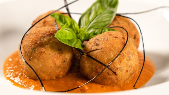 Ristorante Pizzeria Il Mirto e la rosa - 8