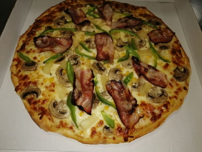 By kenia restaurante e pizzaria - 0