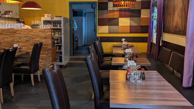 Viet House Restaurant - 7