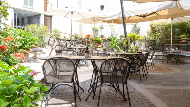 La Cucina Di Via Zucchi - 8