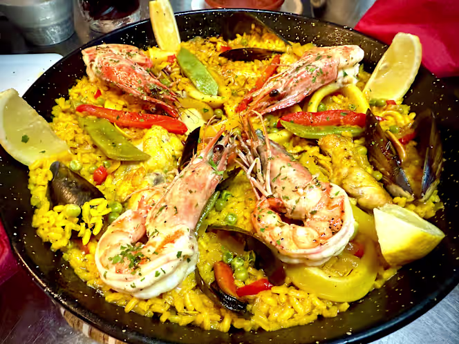 Sol y Sabor - Tapas Bar - 2