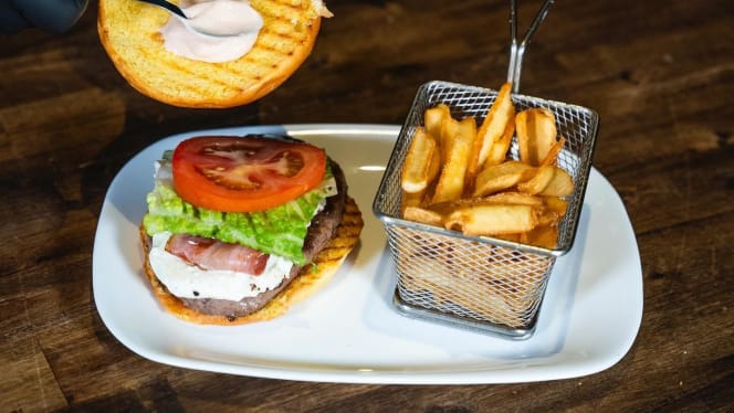 Varesi Lounge Paterna - 7