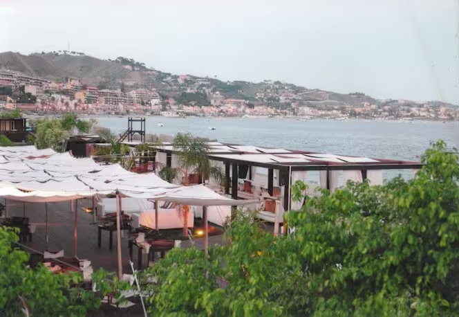 M'ama Beach Club - 8