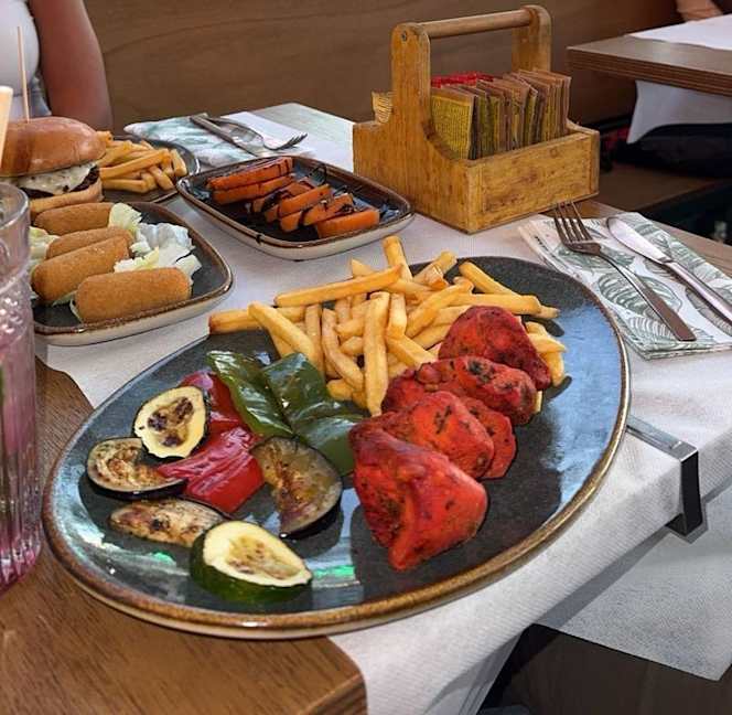 Velabcn Restaurante & Lounge Bar - 2