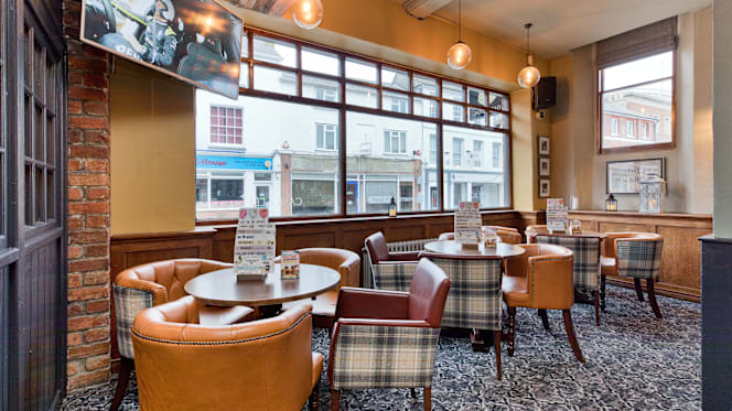 Hogshead Newport - 1