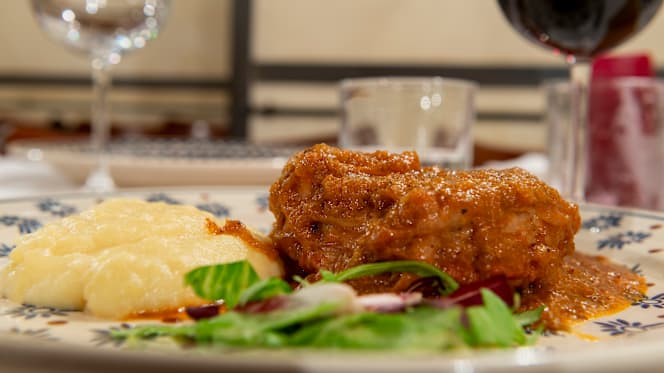 Trattoria 13 Gobbi Bistrot  Wine Bar - Via della Porcellana 7R - 2