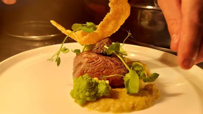 Steakhouse FLOOR - 0